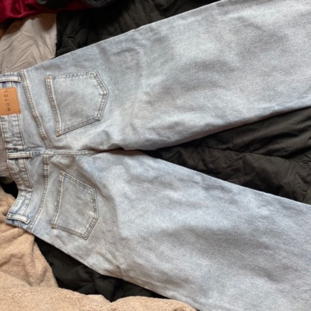 Low Rise Parallel Jeans in Light Wash Blue from Motel Rocks